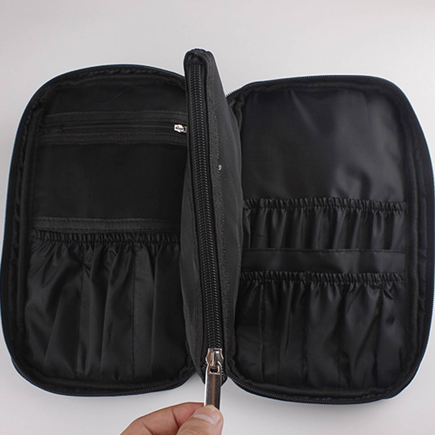 Portable Travel Large Capacity Oxford Makeup Cosmetic Bag 5