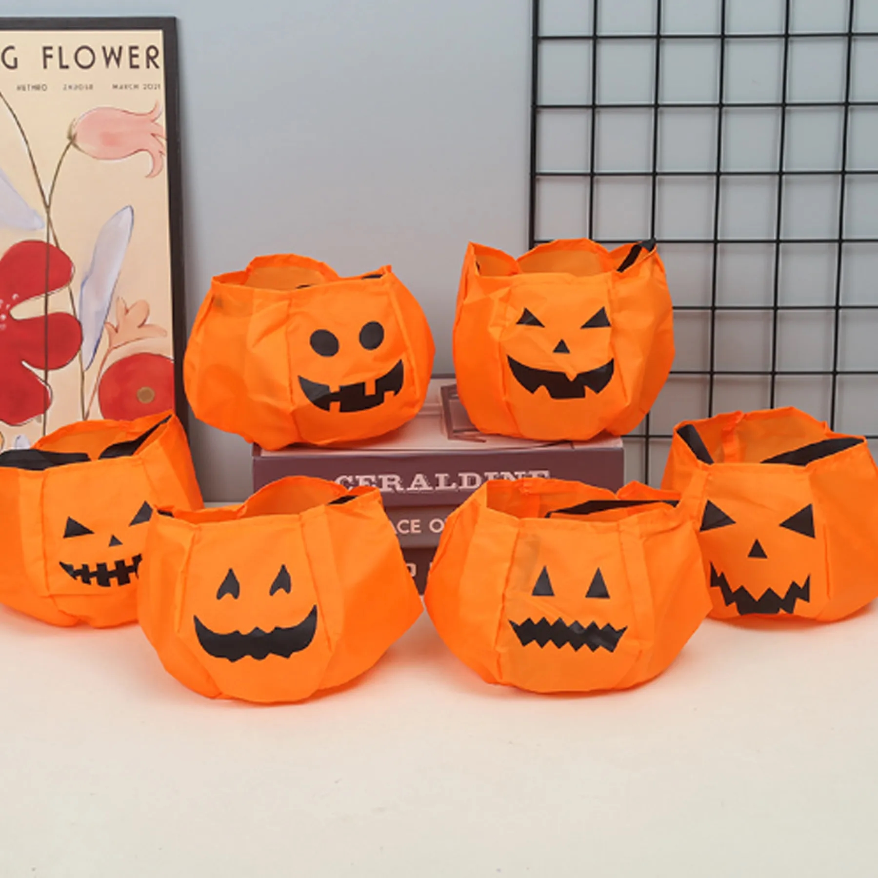 Halloween Candy Nonwoven Smile Three dimensional Pumpkin Bag 4