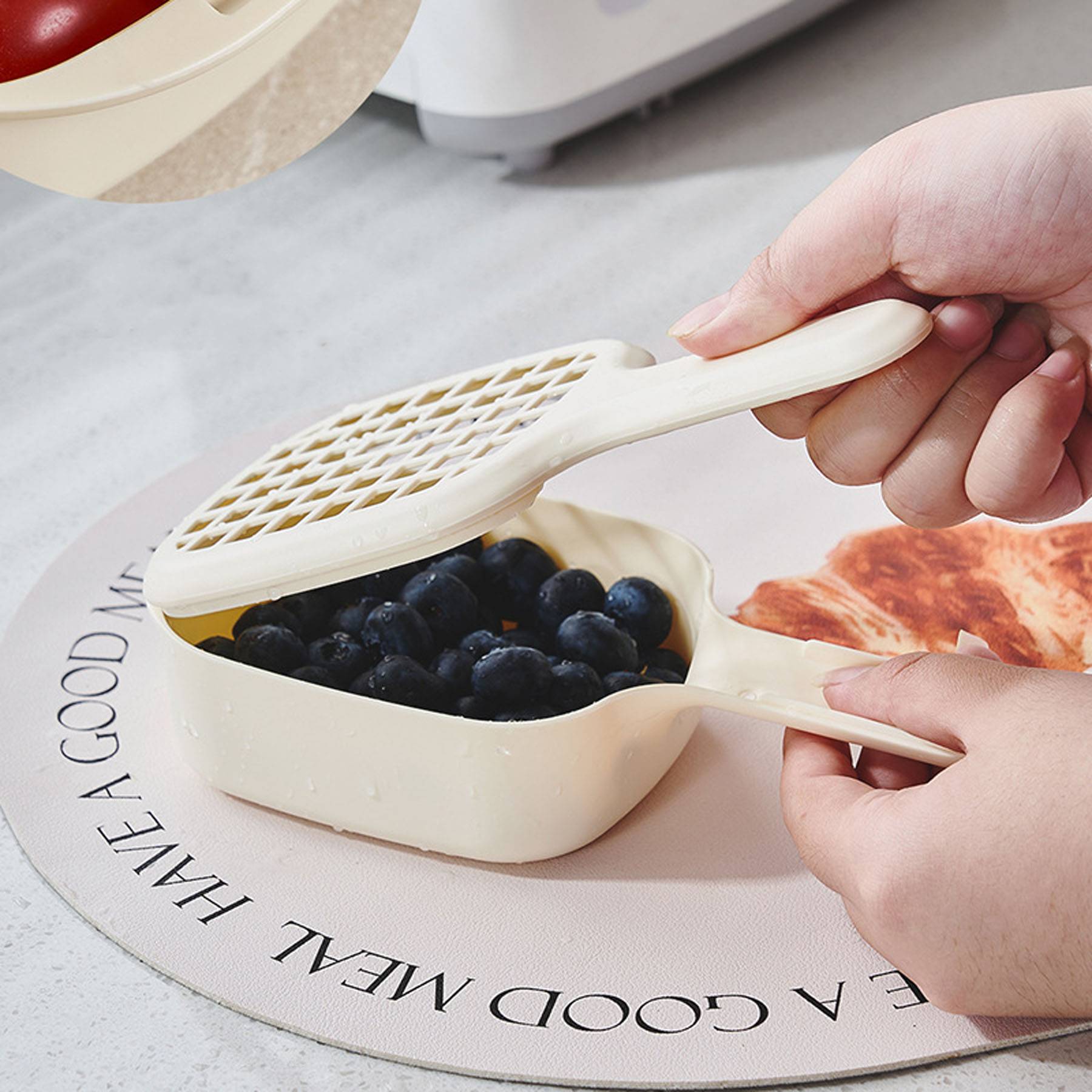 Fruit Washing Bowl Drain Basket with Handle 3