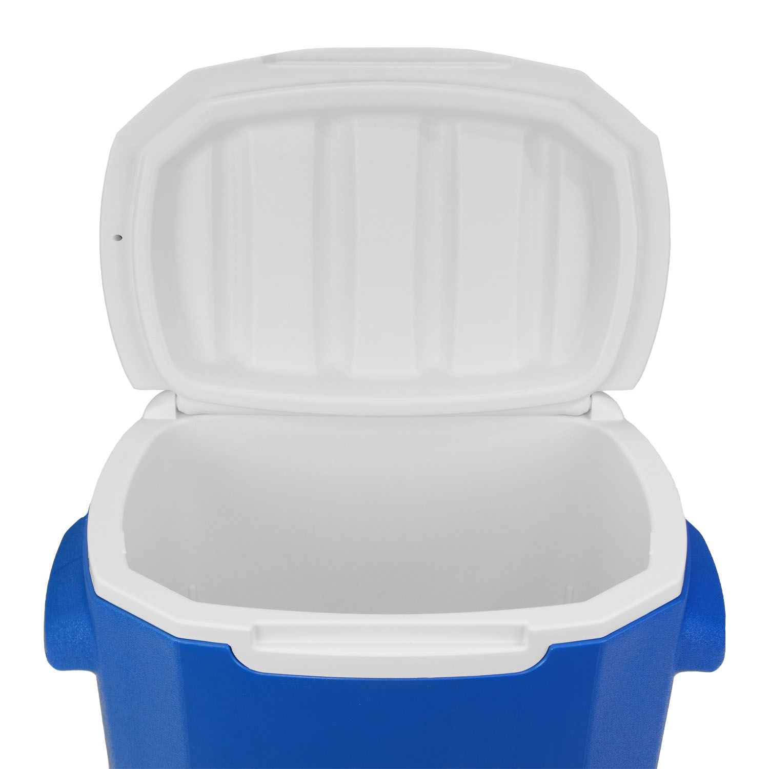 28 Qt Wheeled Cooler