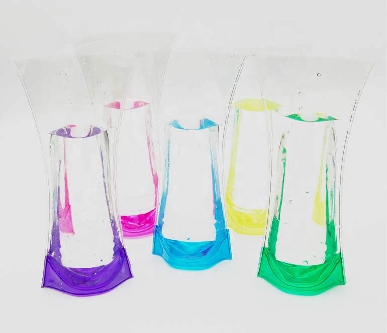 Plastic folded vase 3