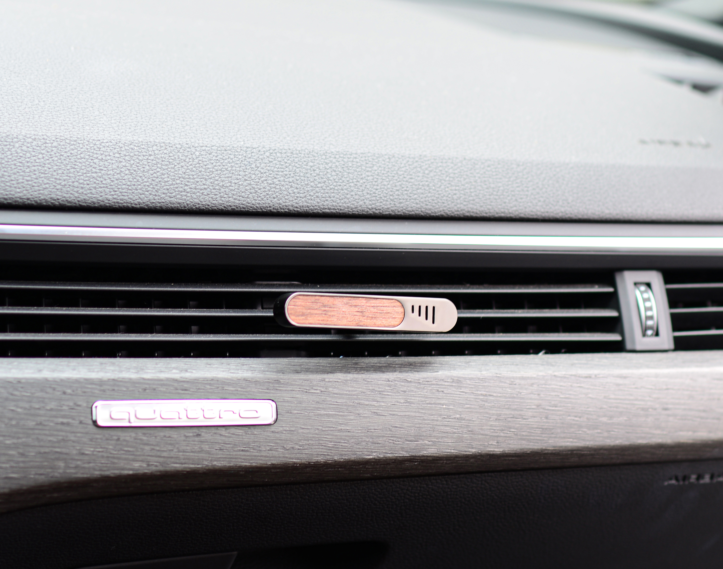 Elemental Premium Refillable Car Vent Diffuser 5