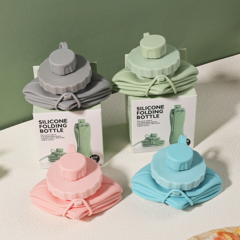 Packable Folding Food Grade Silicone Water Bottle 4