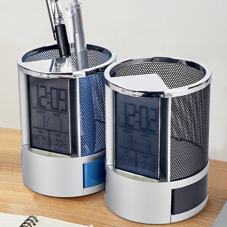 Multifunctional Pen Holder with Digital Clock 2