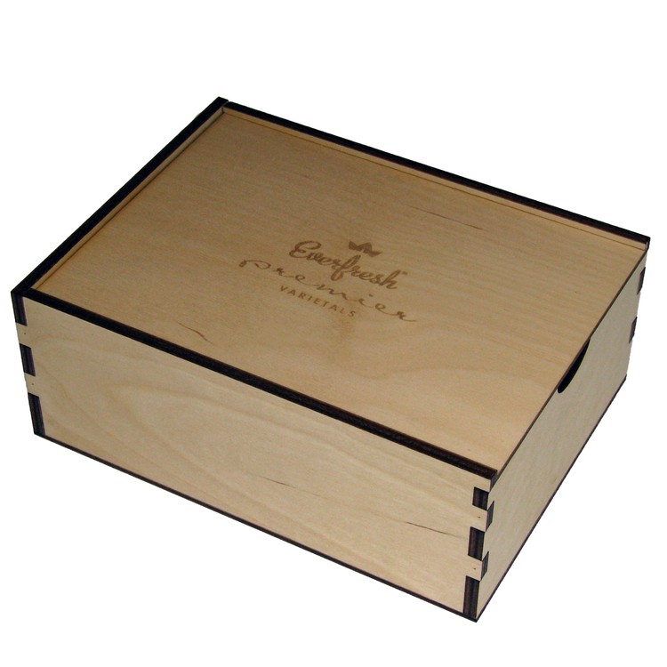 Laser Cut Box, 8" x 6" x 3.125" 9