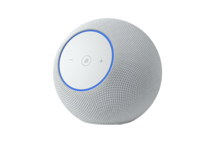 Amazon Echo Studio - Glacier White 2