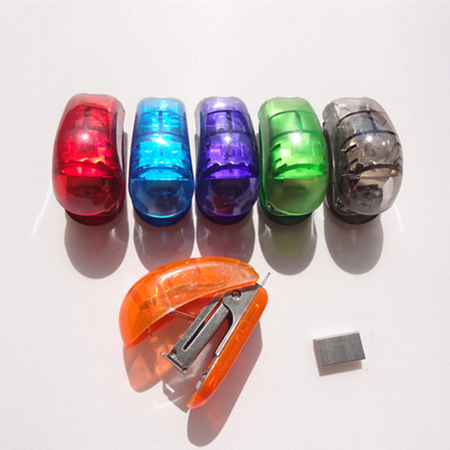Mini Plastic Stapler 5