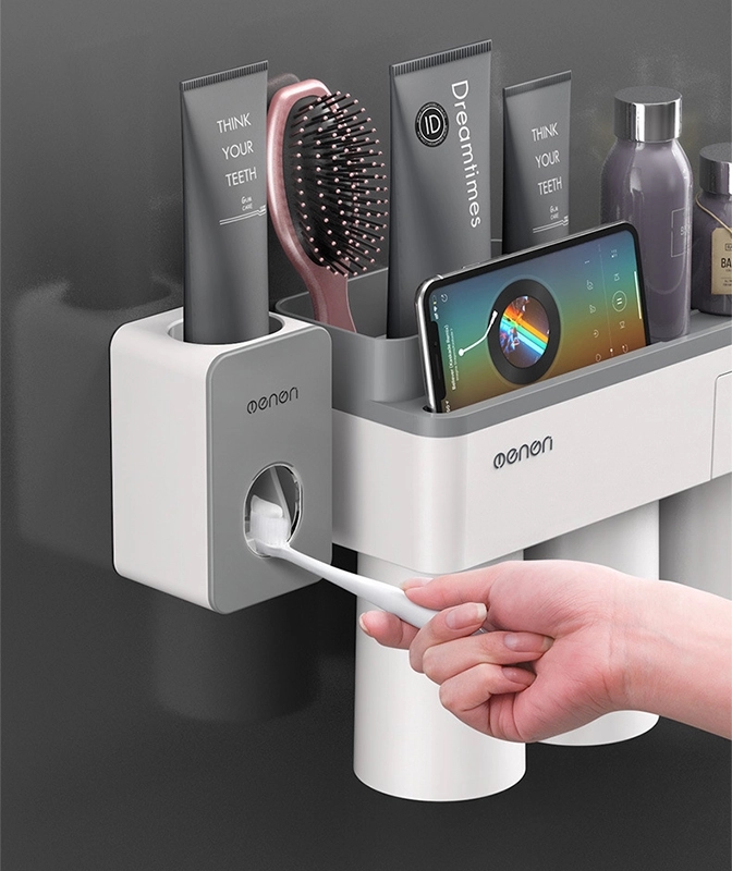 Space-saving toothbrush storage box 3