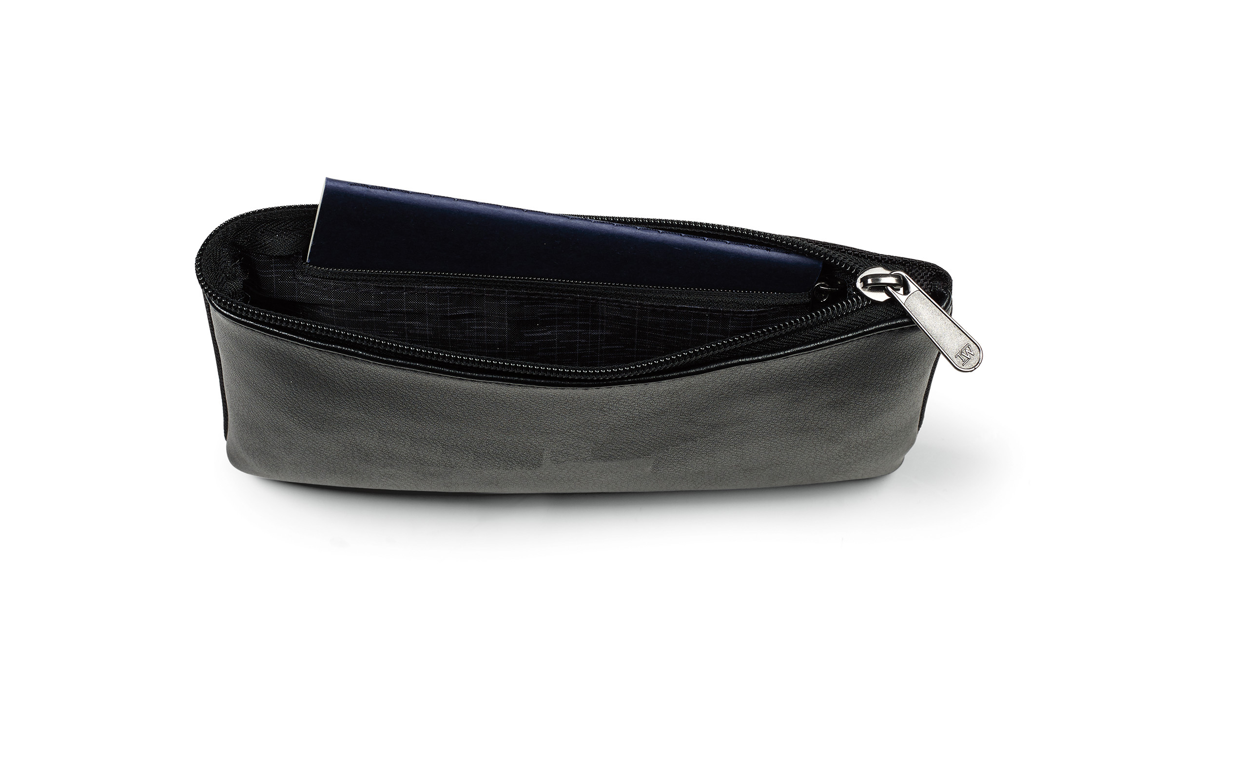 Travis & Wells® Leather Zippered Pouch 4