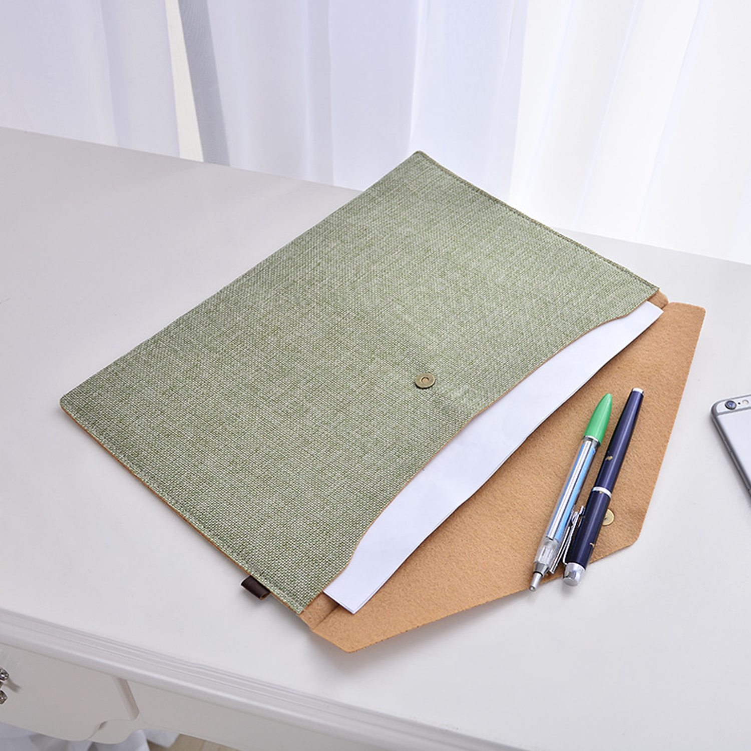 A4 Magnetic Closure Felt File Folder 4
