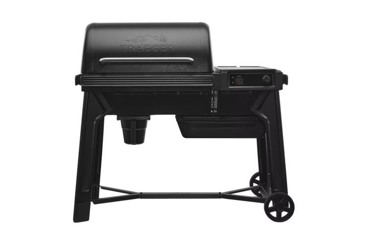 Traeger Woodridge Pellet Grill 2