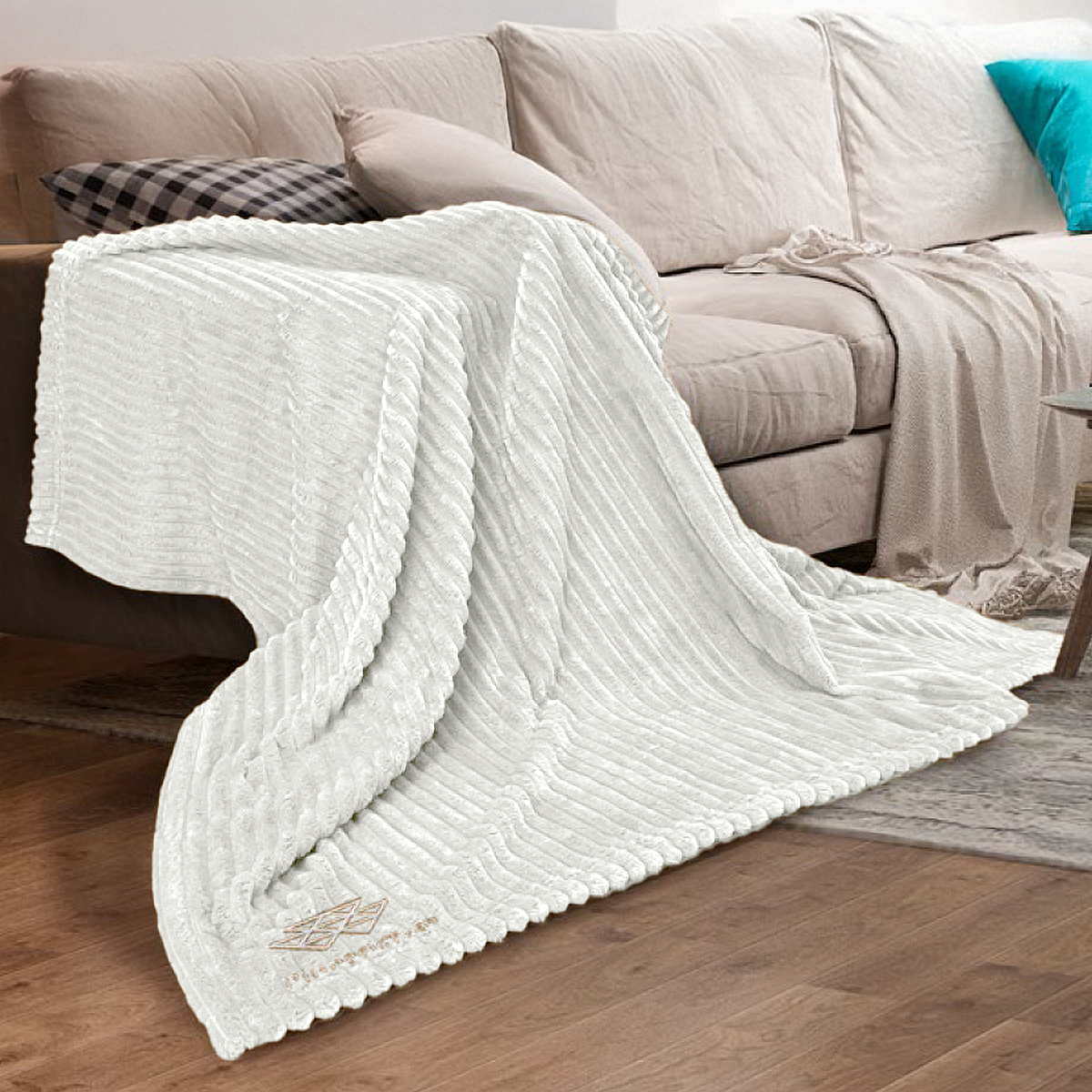 Regal Throw 25