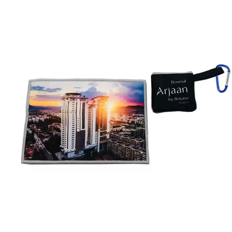 Pocket Microfiber Clean Cloth 4