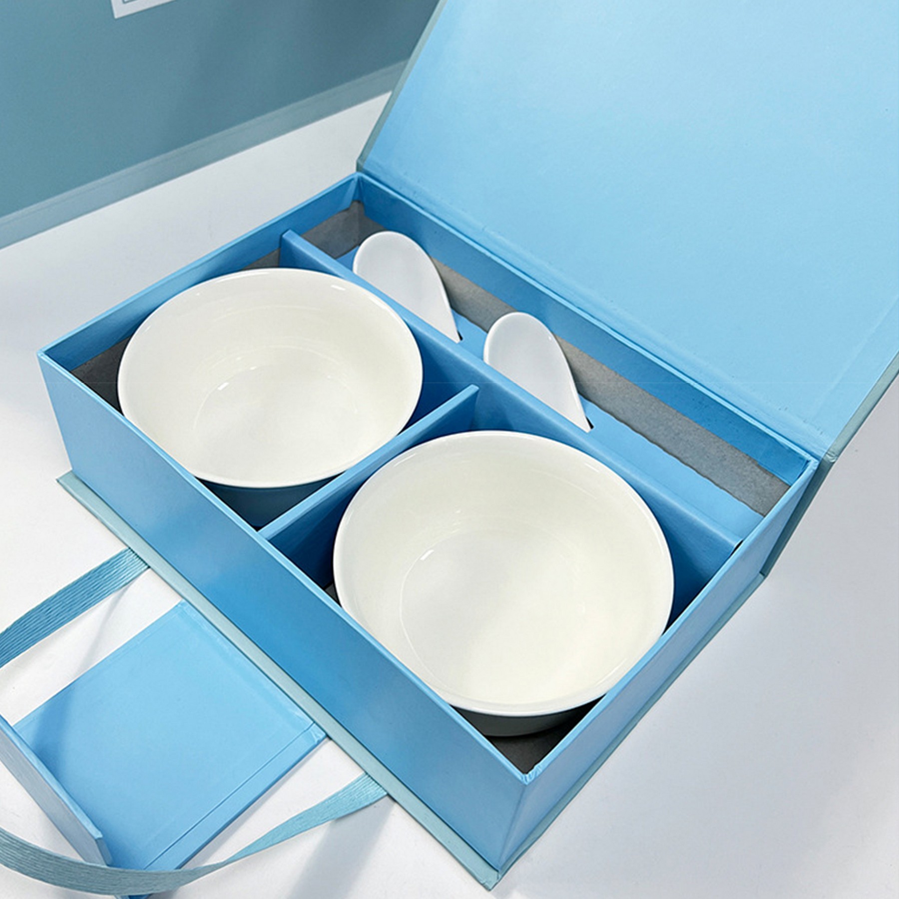 Ceramic Bowl And Spoon Gift Set 2