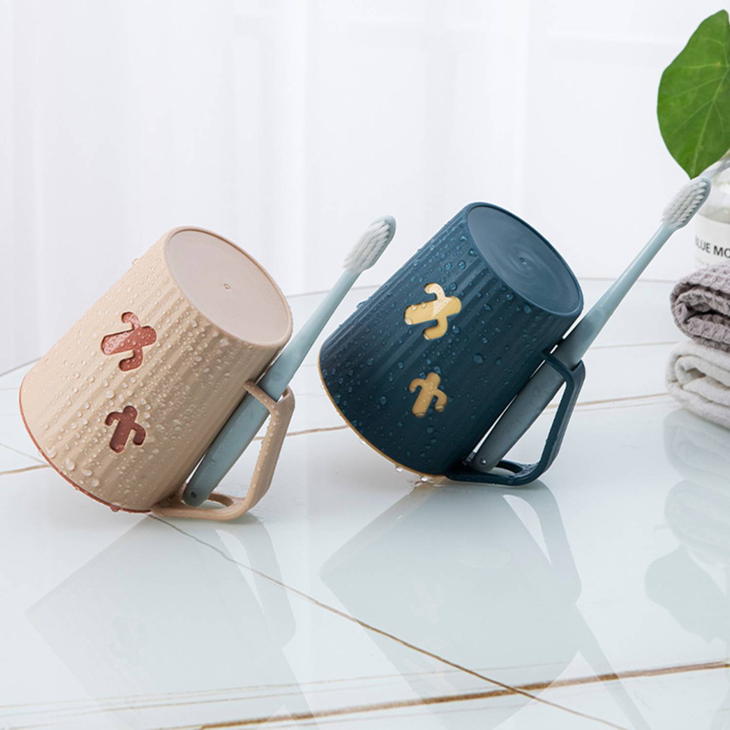 Gargle Cup Household Brushing Cup 2