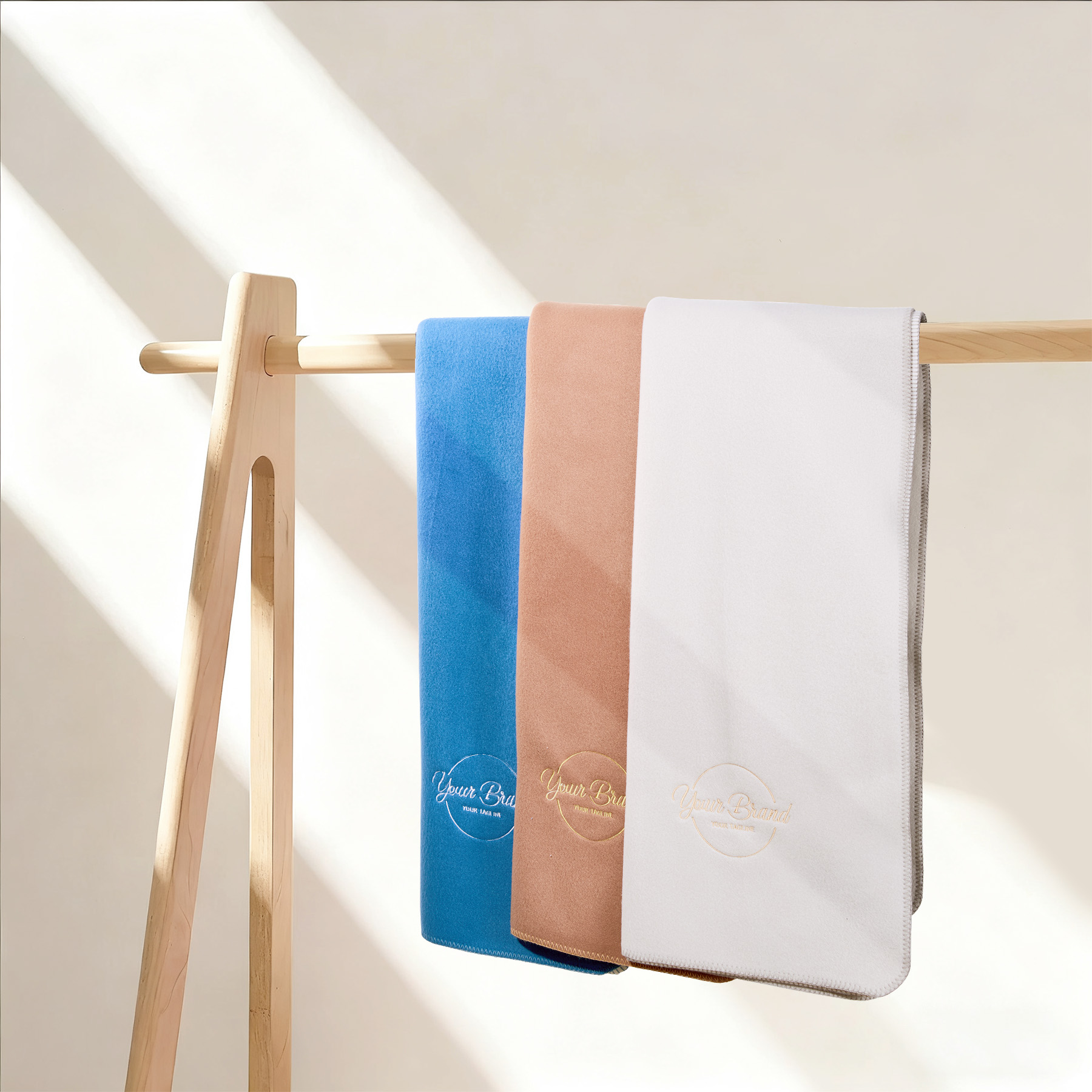 400GSM Cozy Fleece Blanket - 50'' X 60'' Unfolded 3