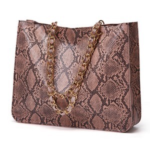 Snake Print Tote Bag With Stylish Design 10