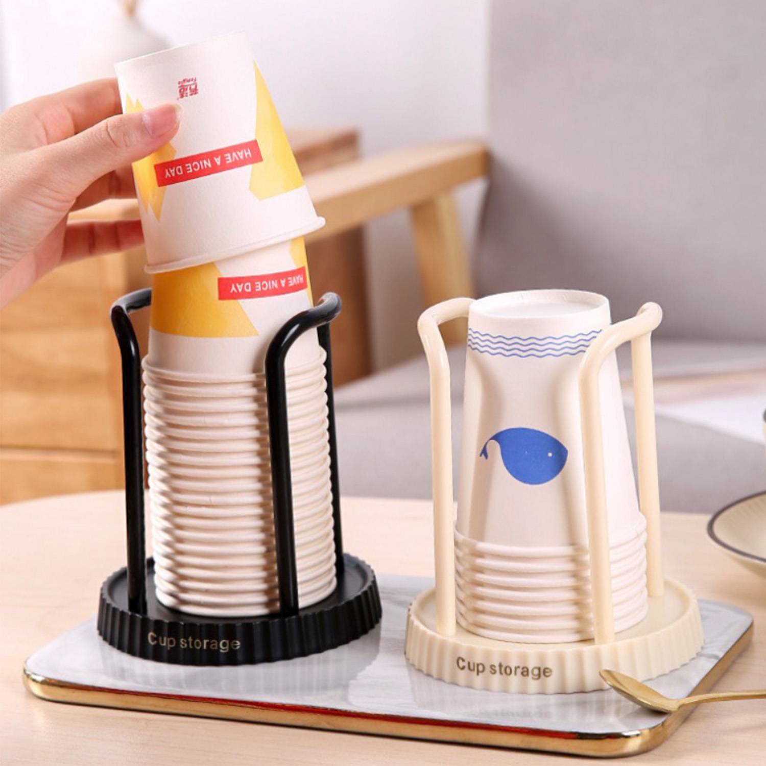 Minimalist Disposable cup holder 3
