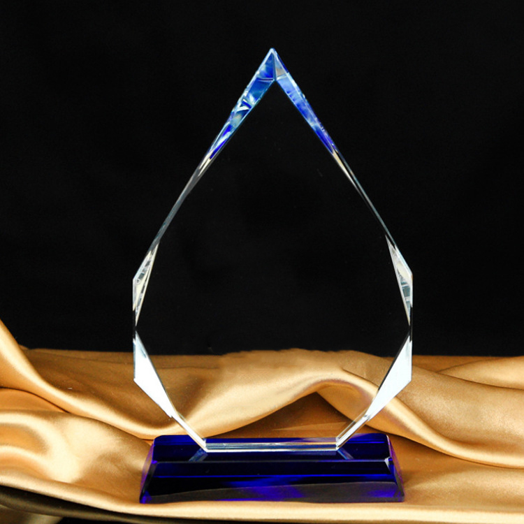 Diamond Crystal Award made of glass 2