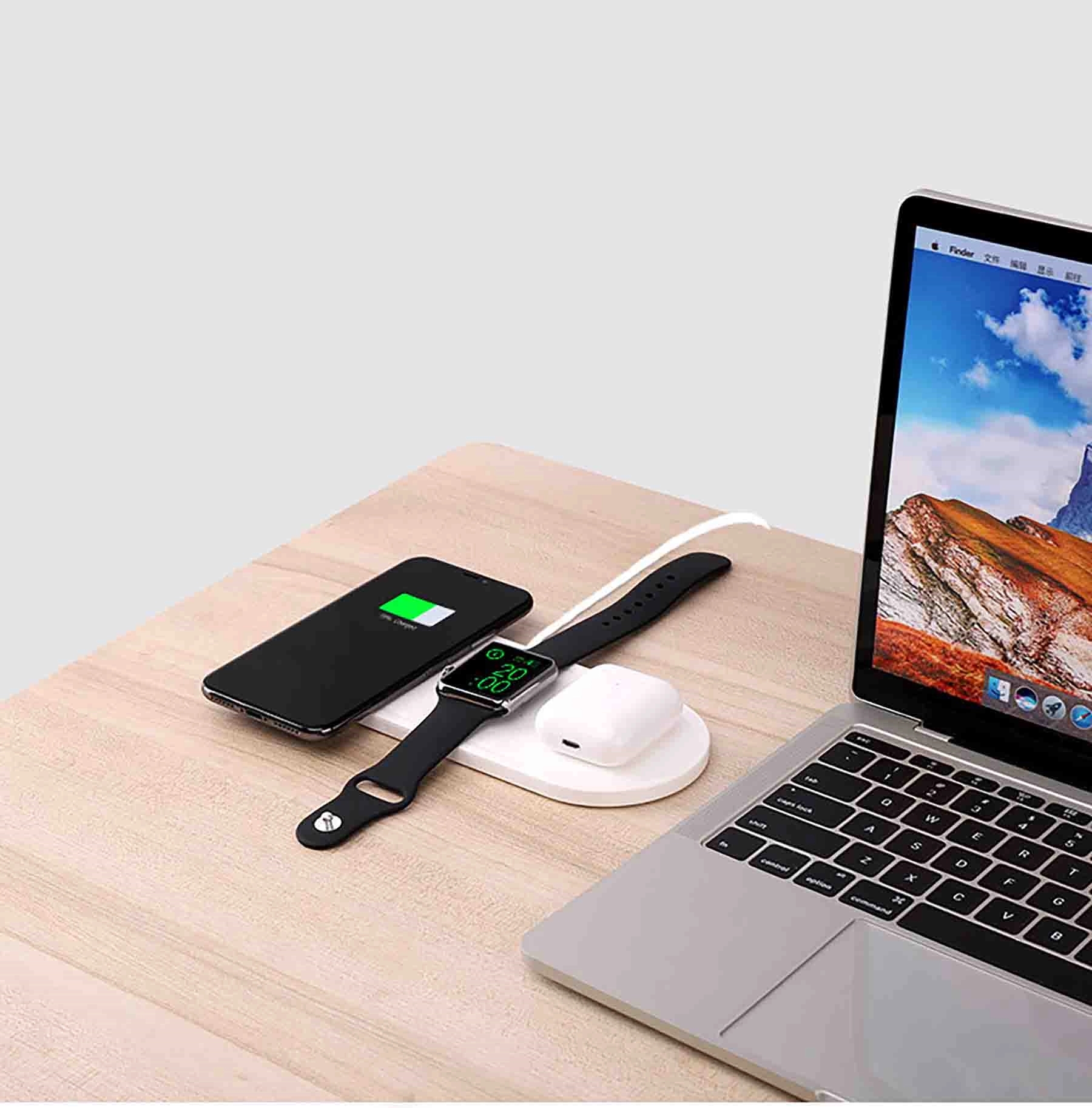Magnetic 3-in-1 Wireless Charging Station 4