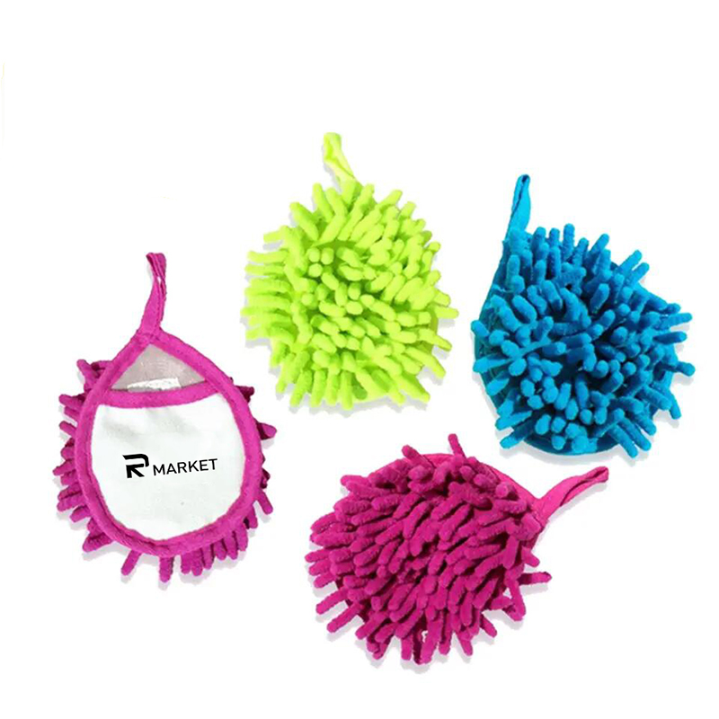 Frizzy Hand Duster 2