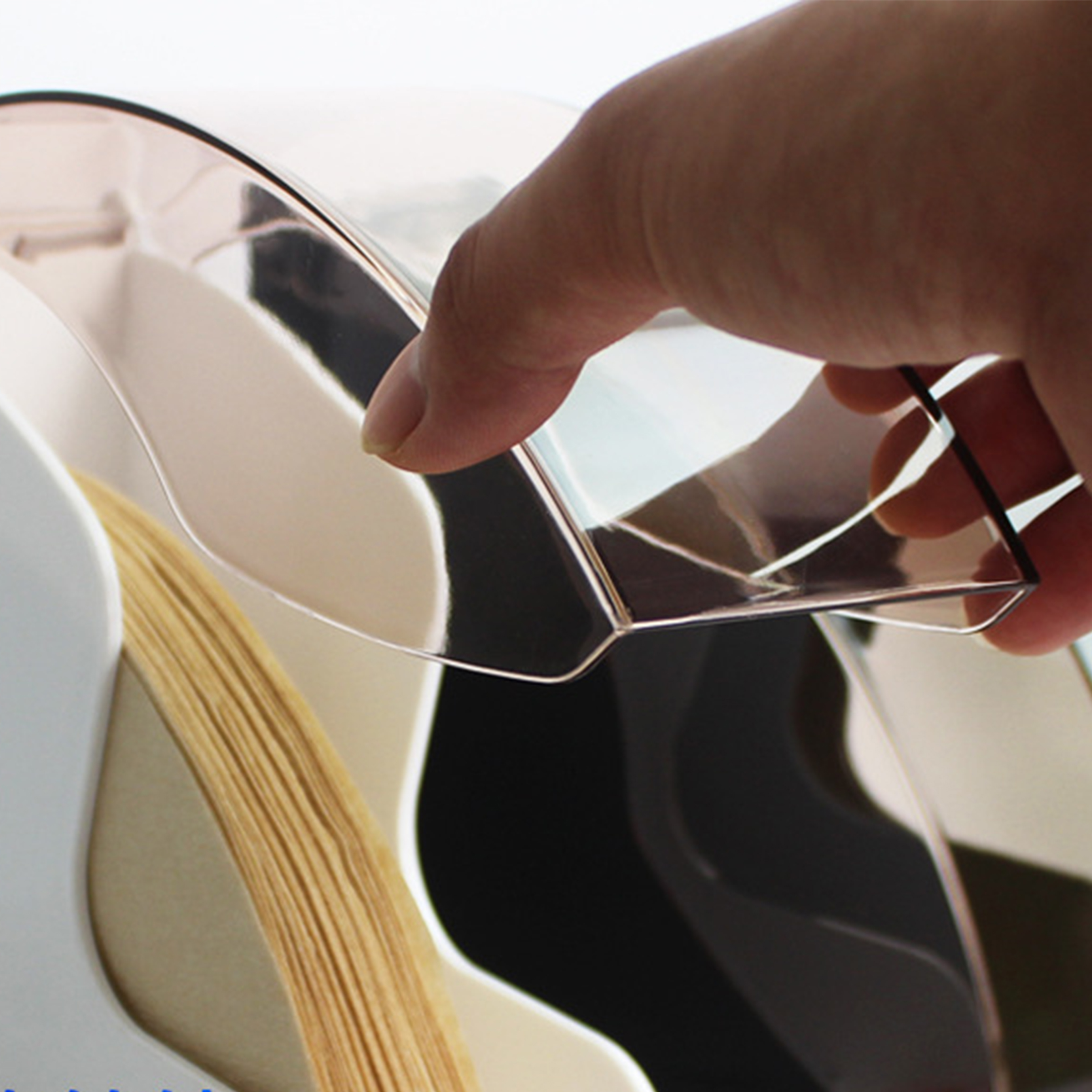 Plastic Fan Shaped Coffee Filter Box 4