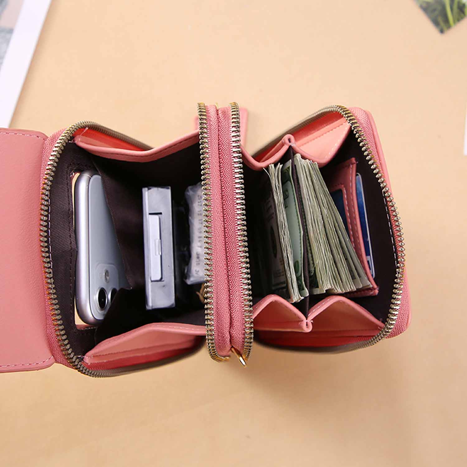 Crossbody touchscreen phone bag 3