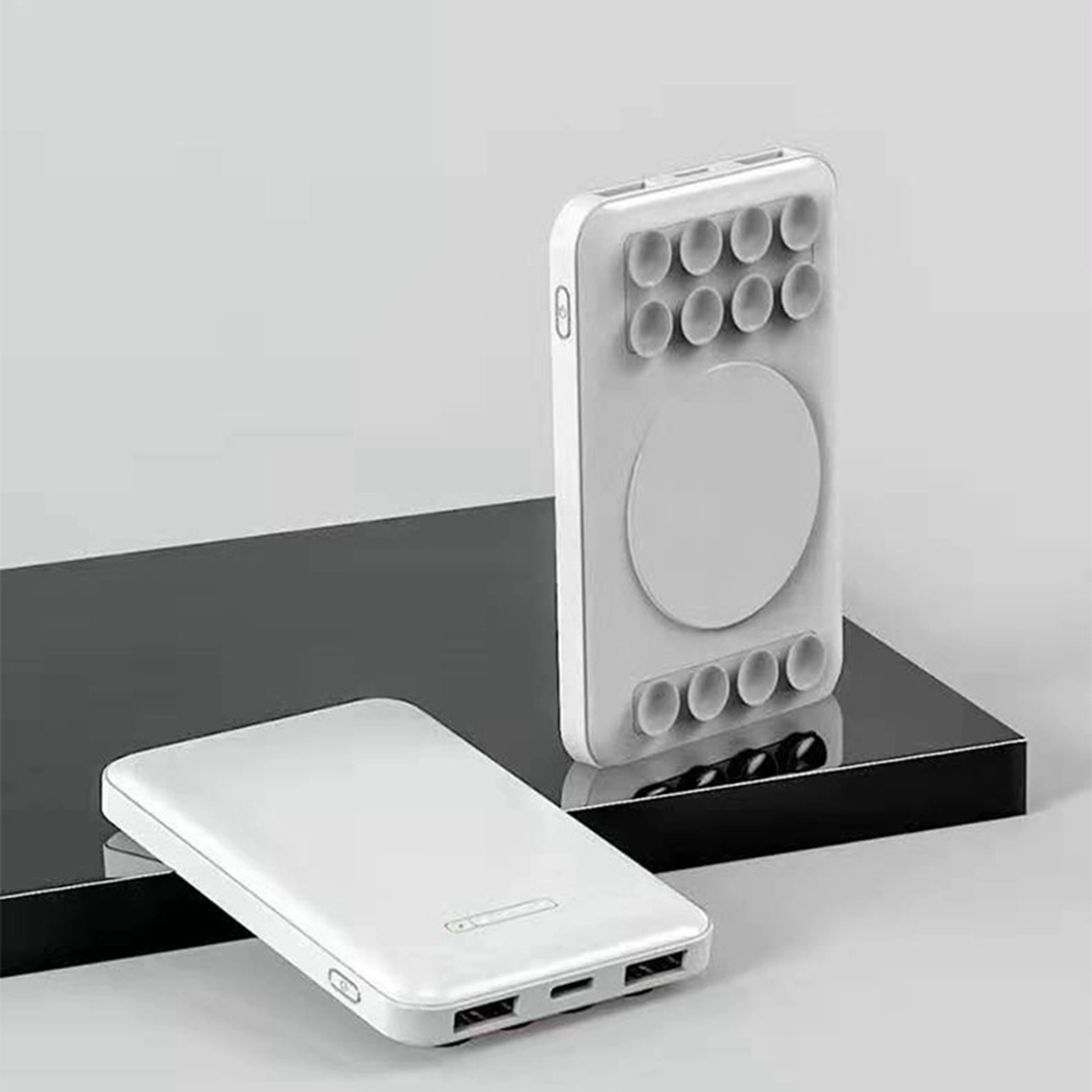 5000 mAh Qi Fast Charging Power Bank with Sucker 7