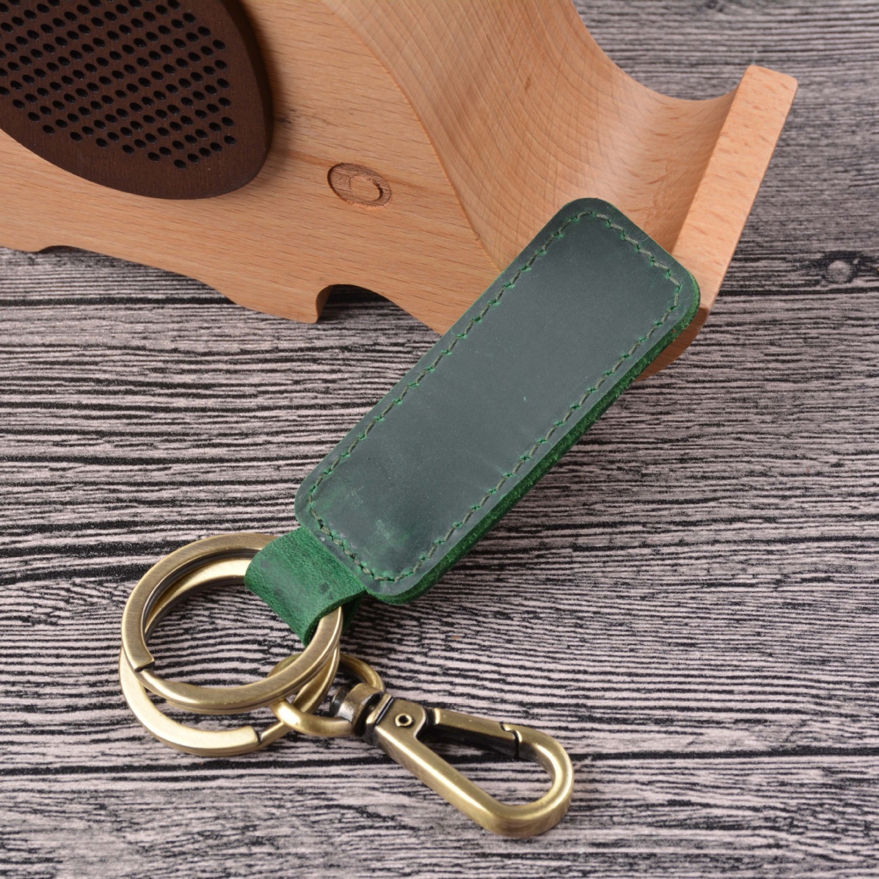 Double-Ring Car Keychain 1