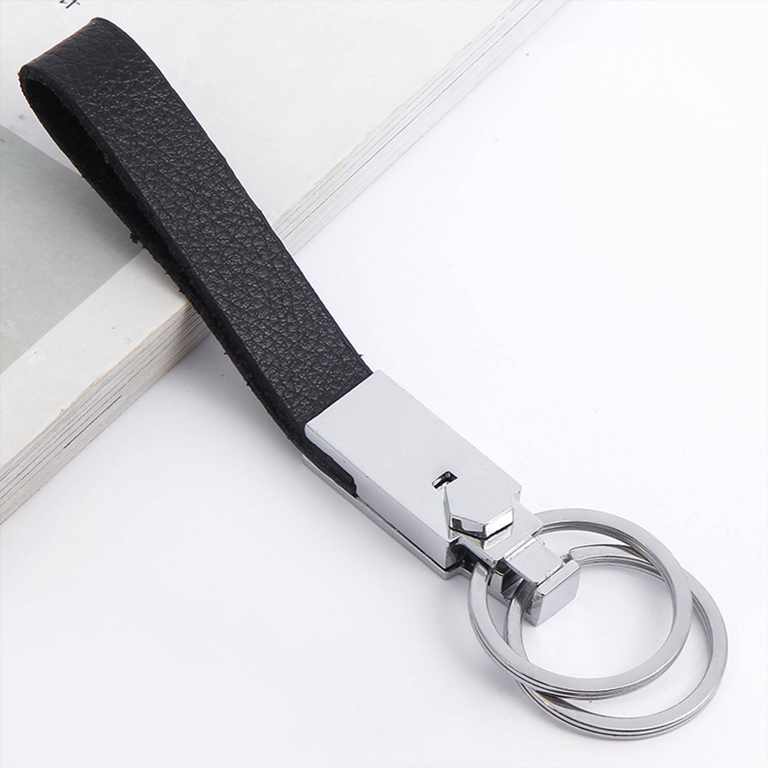 Custom Men's Genuine leather metal creative keychain 3