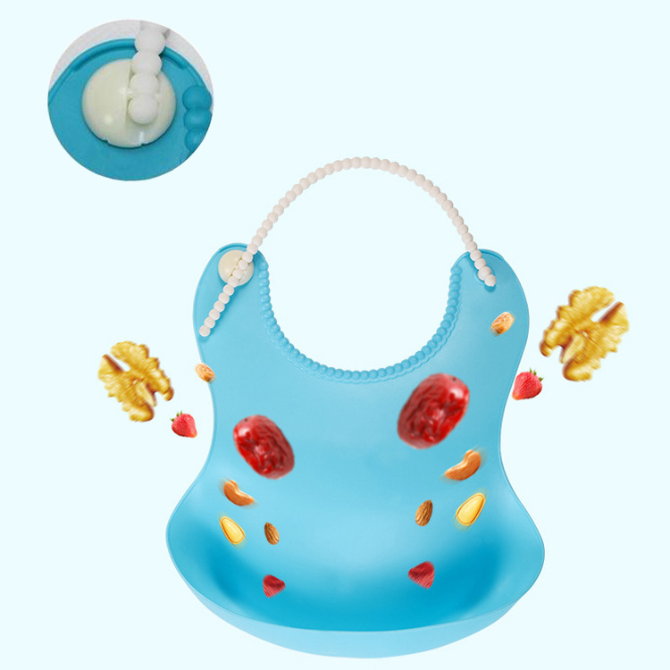 Eco-Friendly Baby Bib 2