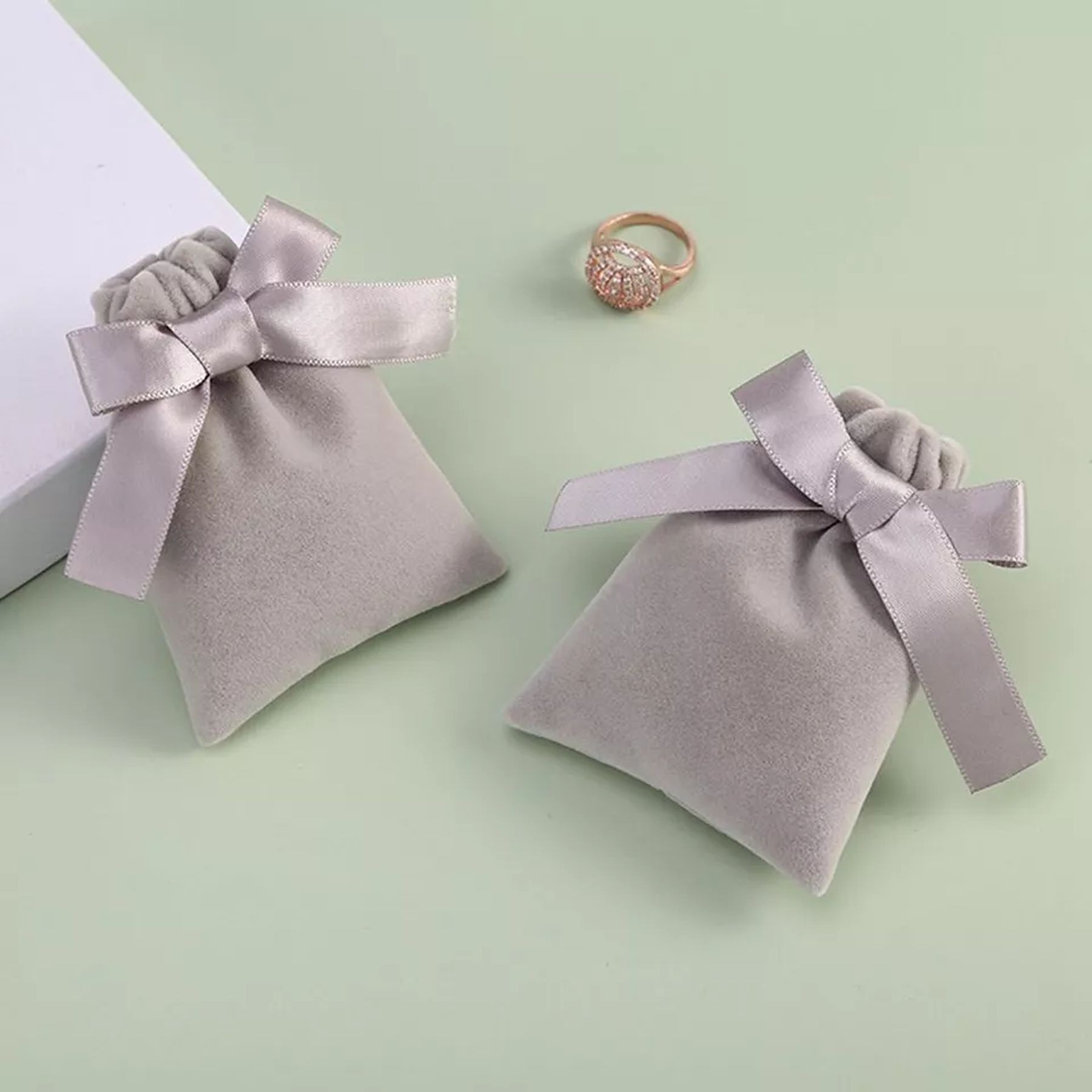 Small Plush Jewelry Bags With Drawstring 16