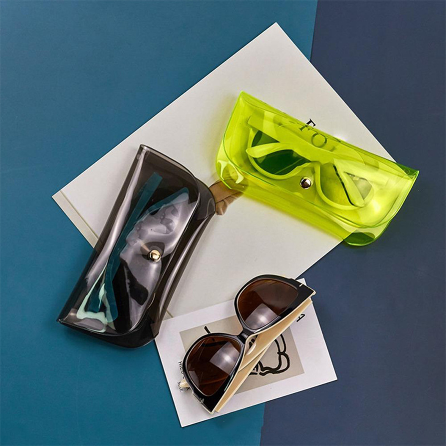 Transparent Jelly Storage Protection Glasses Case 1