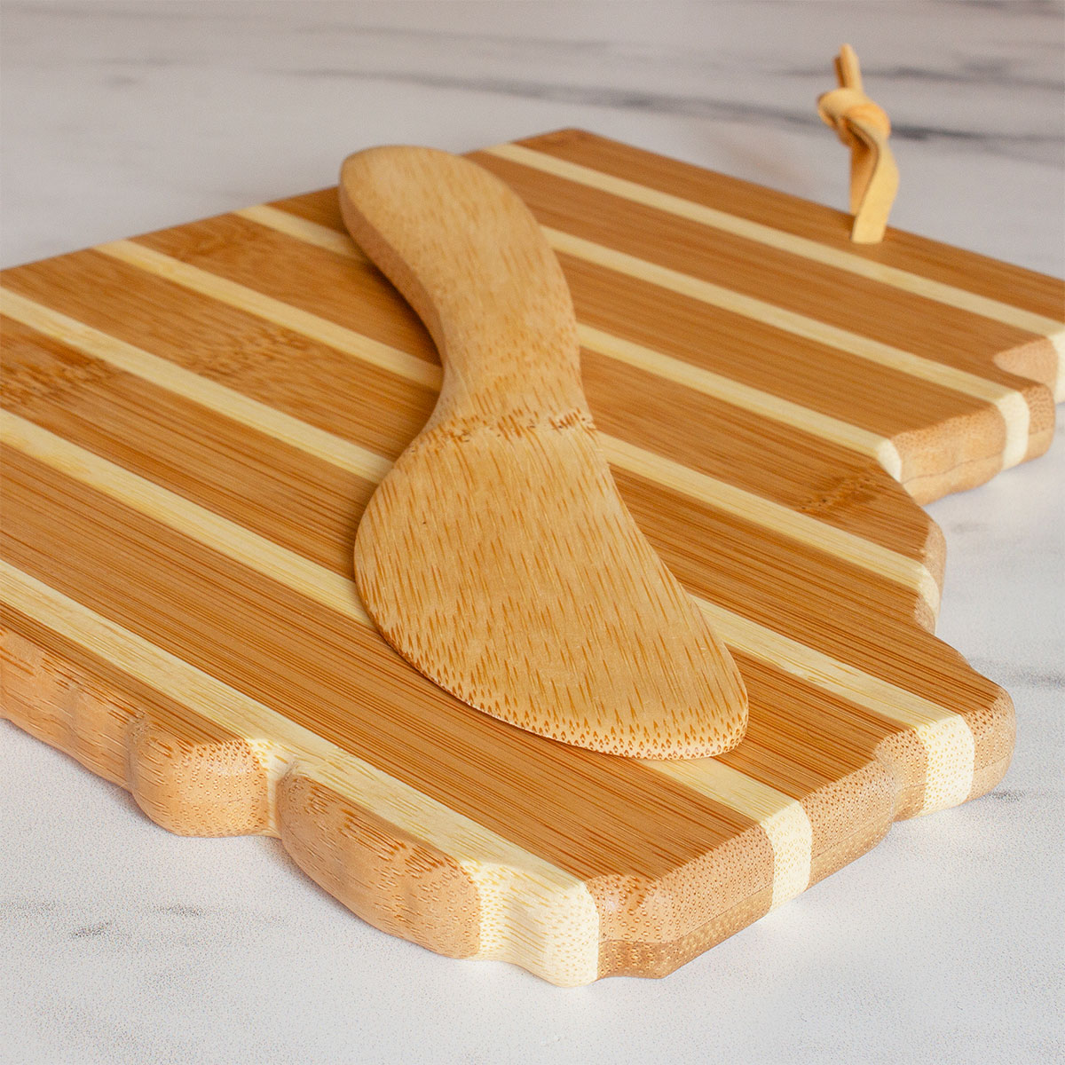 Rhode Island Charcuterie Board with Spreader Knife Gift Set 7