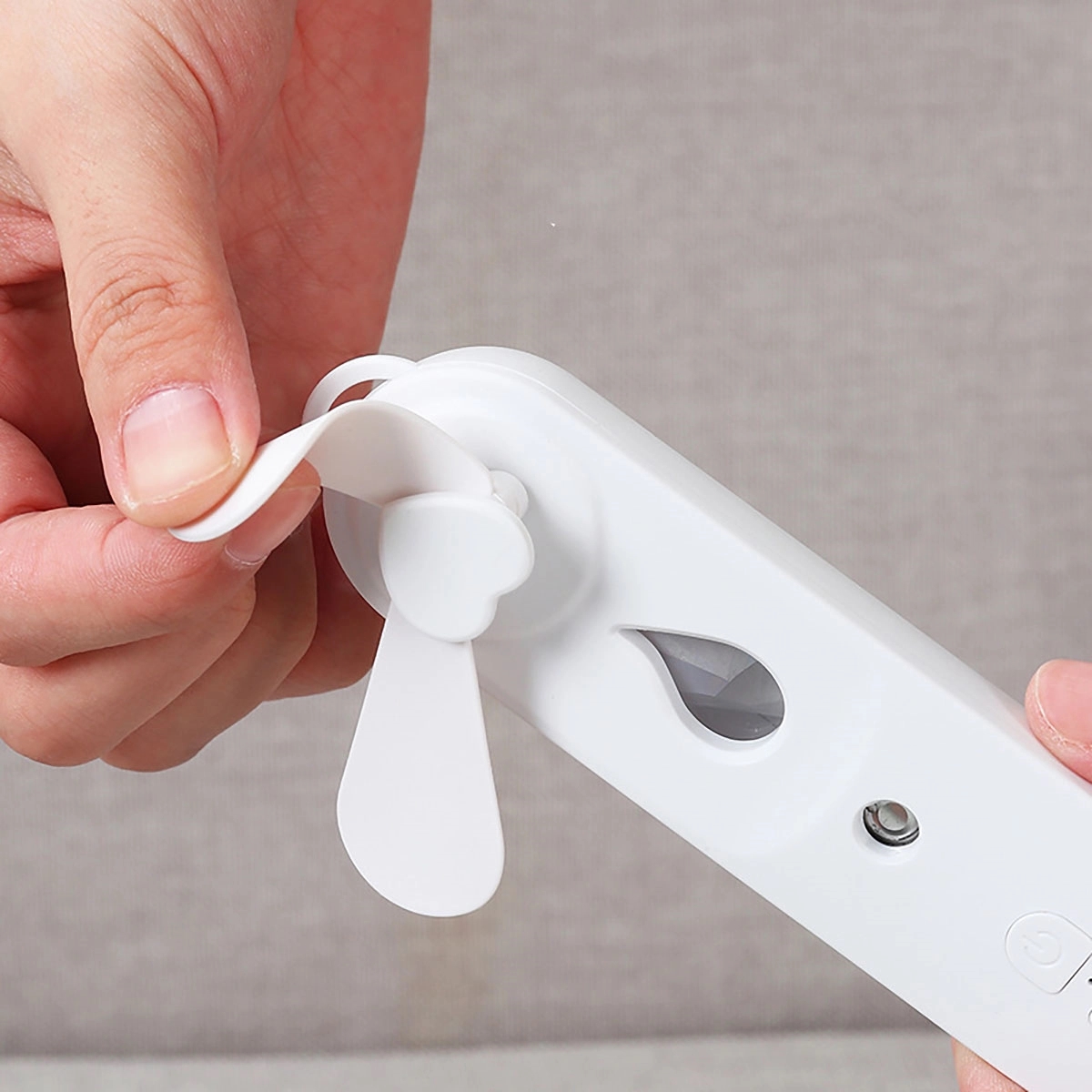 USB Misting Spray Fan 2