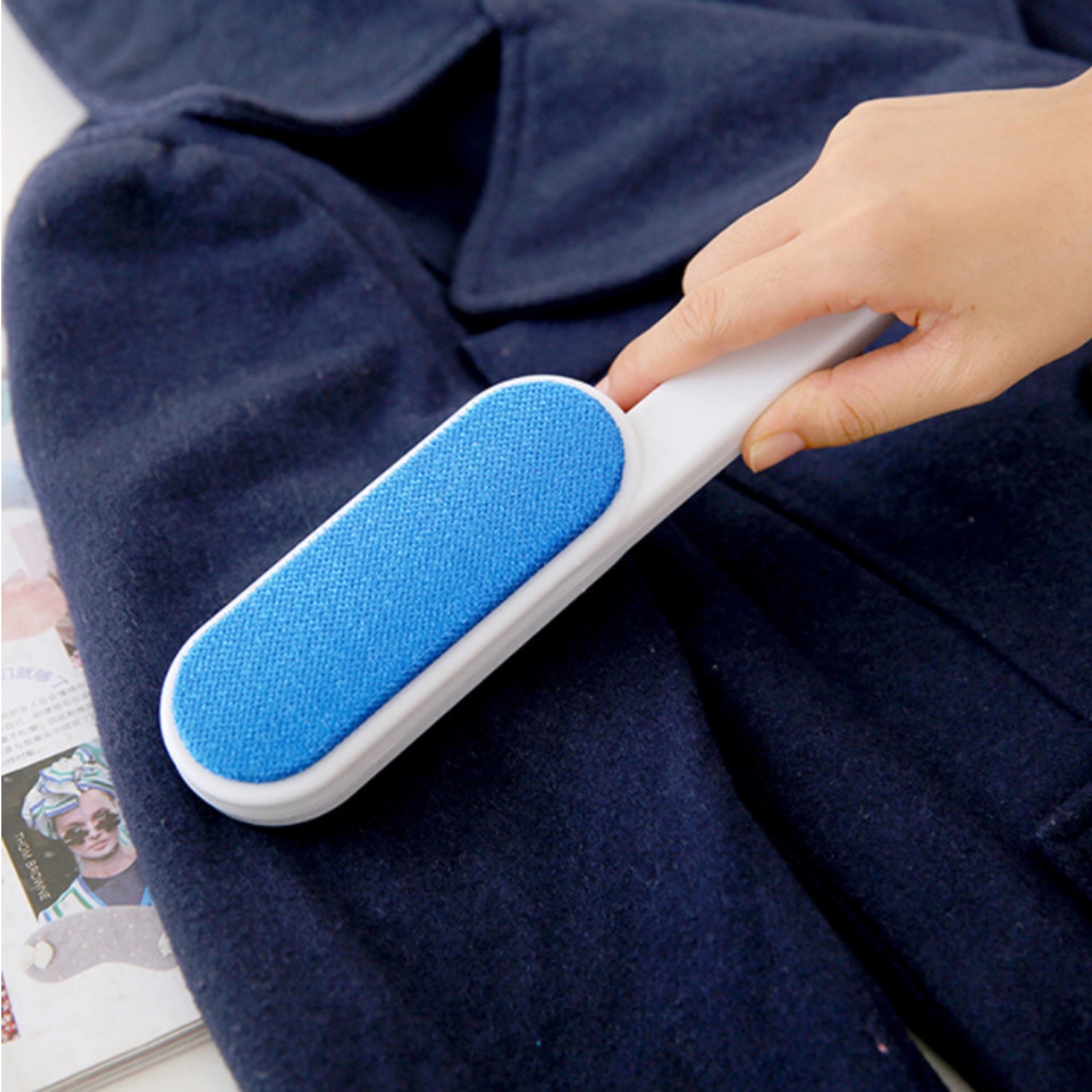Lint Brush 4