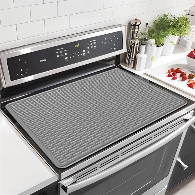Heat-Resistant Silicone Stove Pad 2