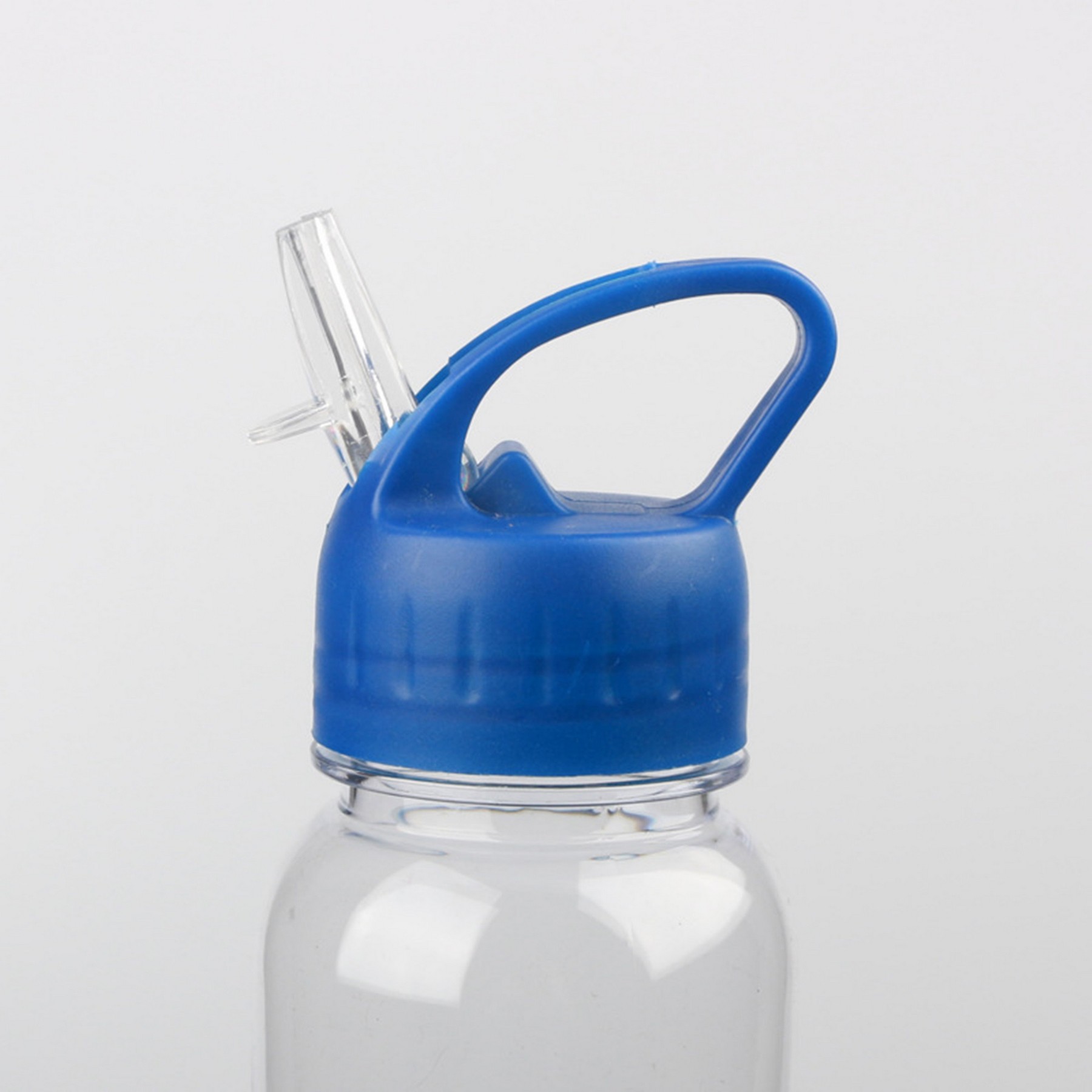 24 Oz Tritan Bottle With Lid 3
