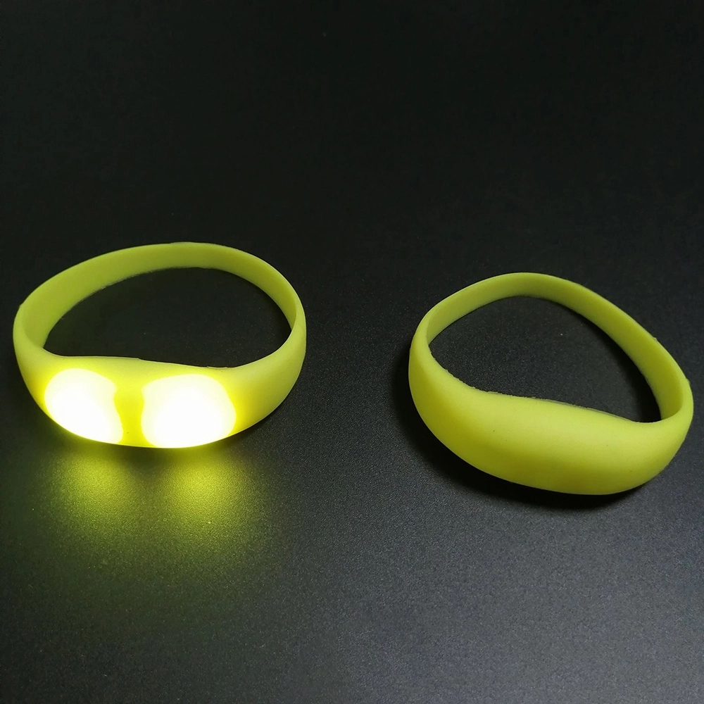 LED Flashing Bracelet Glowing Bangle 1