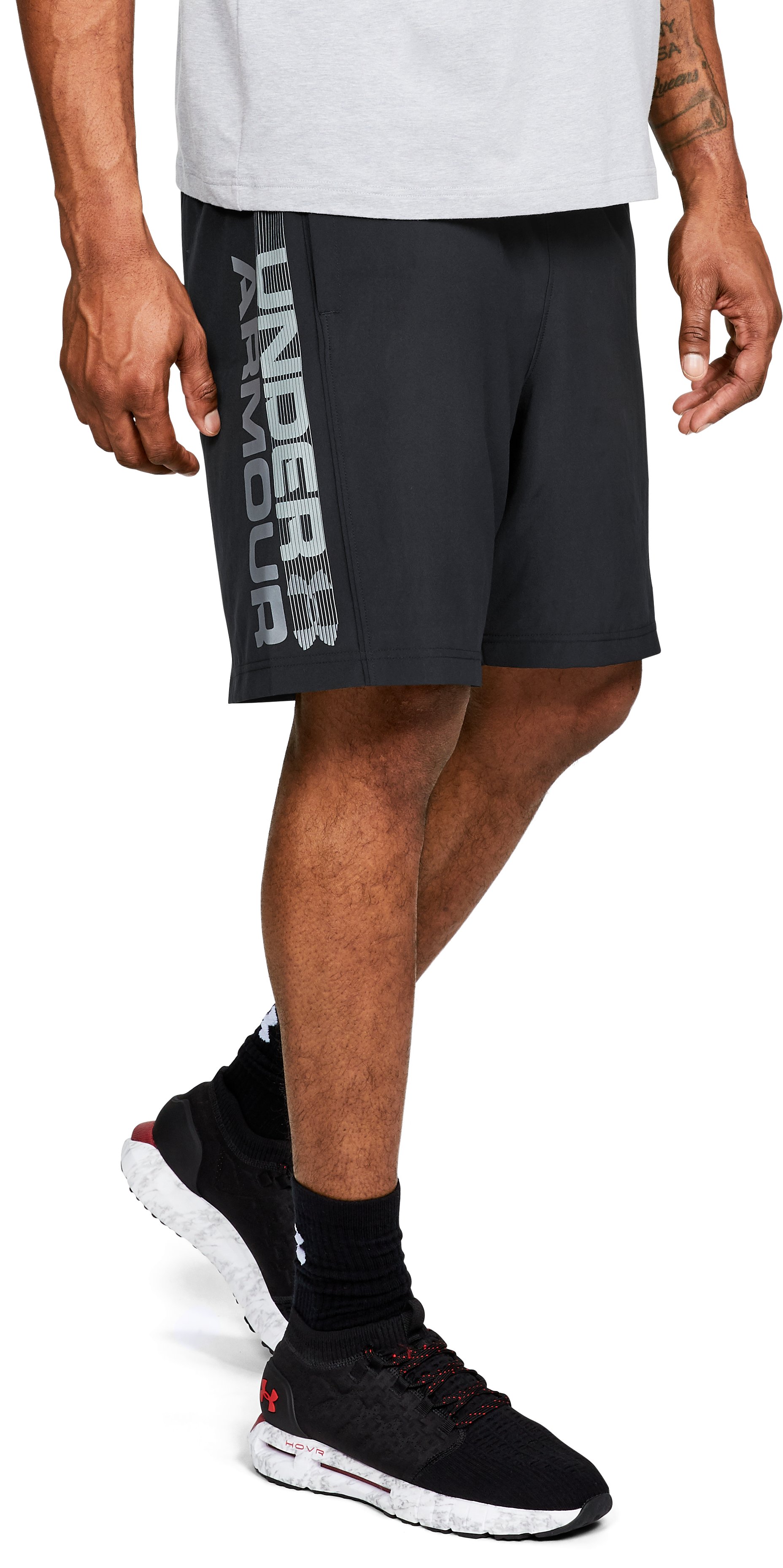 UA Woven Graphic Wordmark Men's Shorts 3