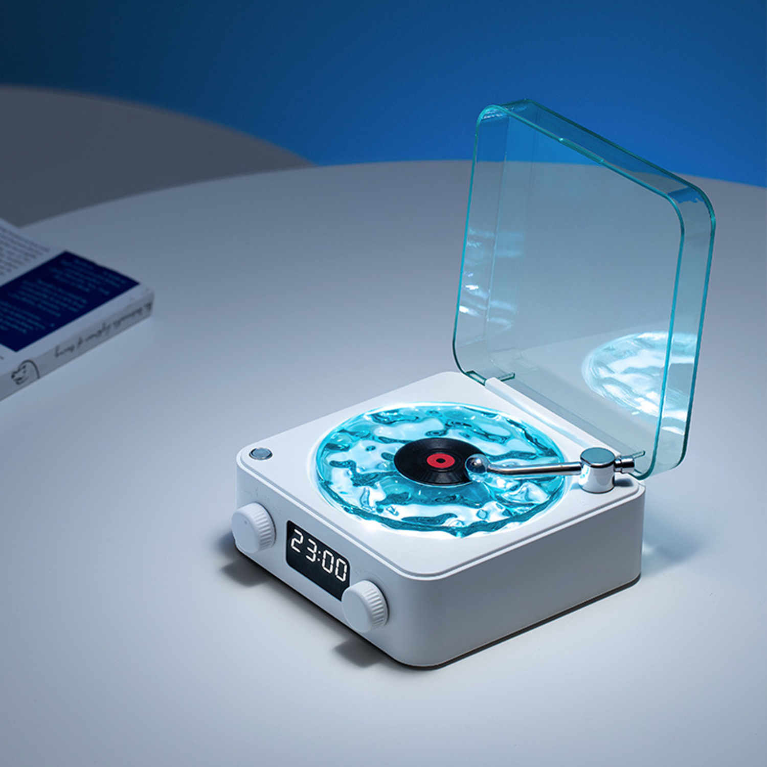 Retro Wireless Bluetooth Speaker 1