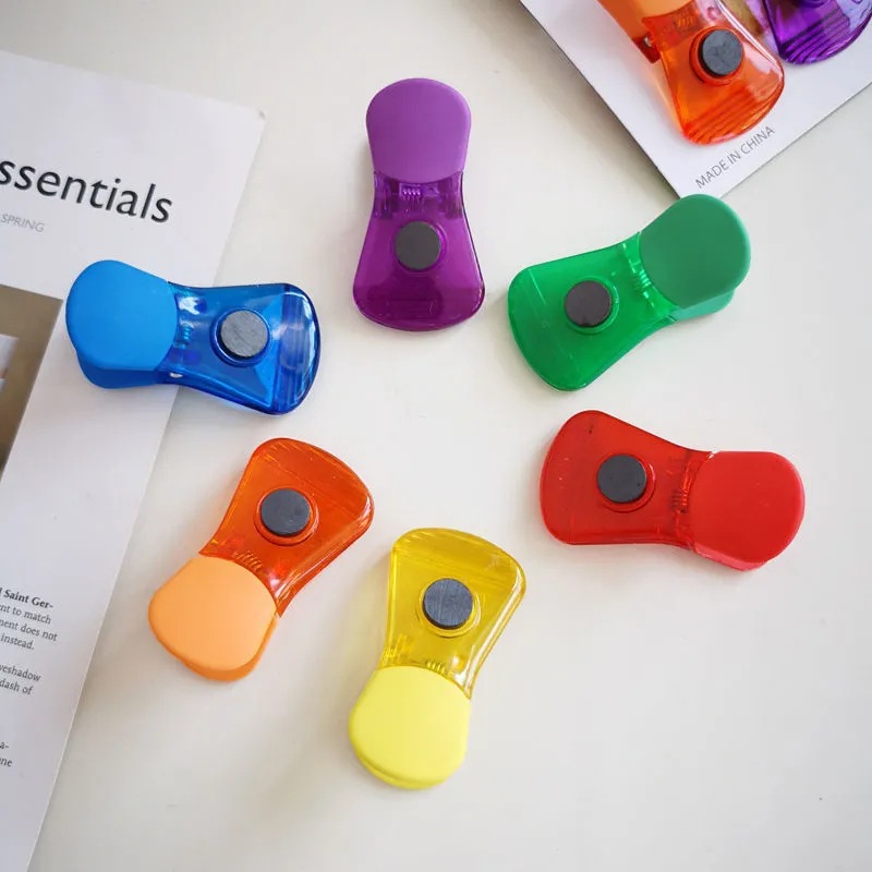 Magnetic Note Holder 2