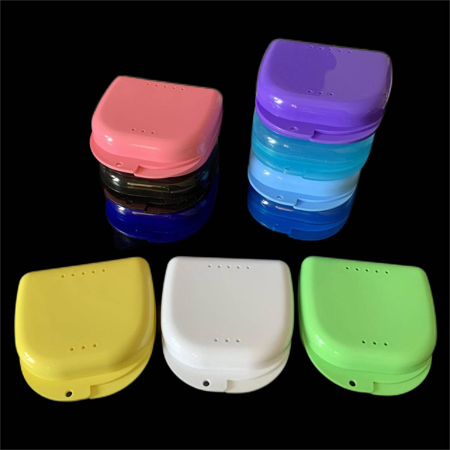 Plastic retainer box 2