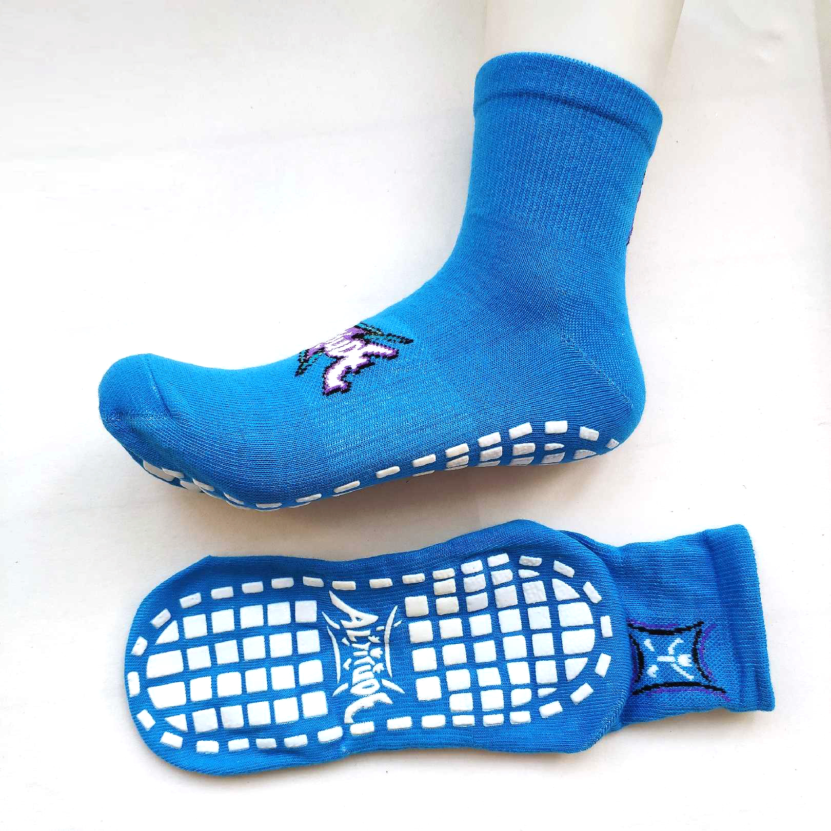 Anti Slip Grip Cotton Crew Socks 2