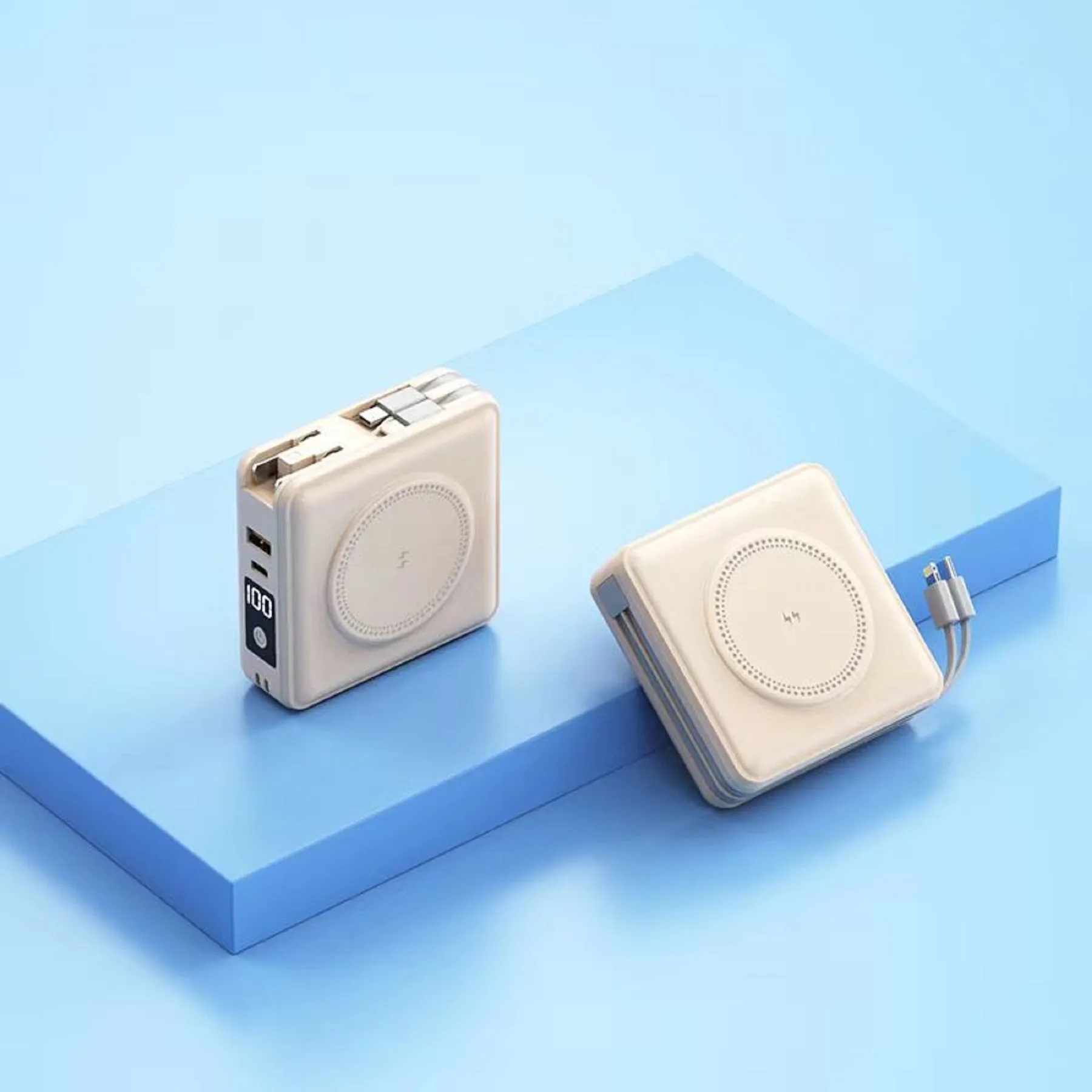 15000 mAh Wireless Magnetic Power Bank Built Plug & Cables 4