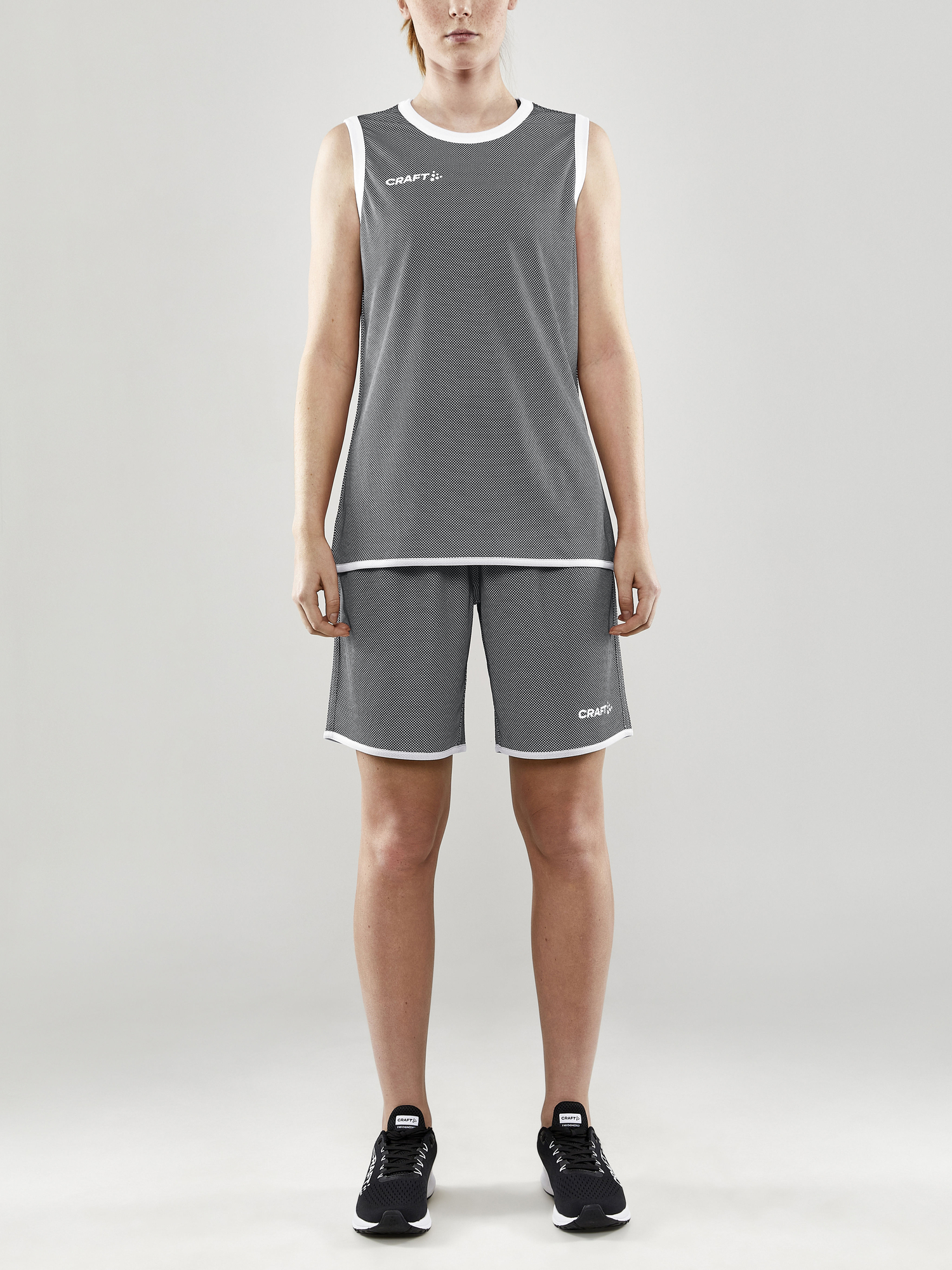 PROGRESS REVERSIBLE BASKET SHORTS W 32