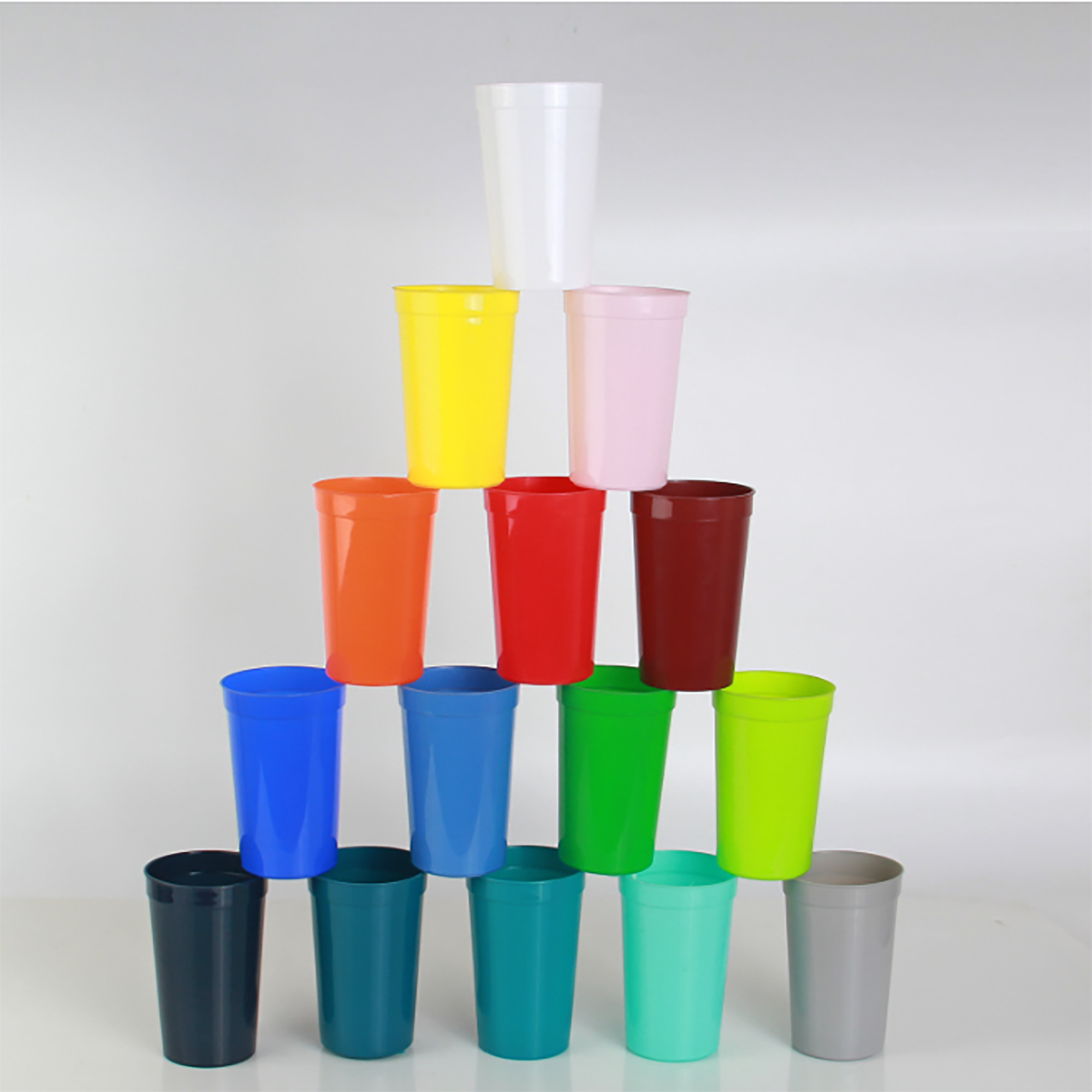 16oz Plastic Stadium Cup 3