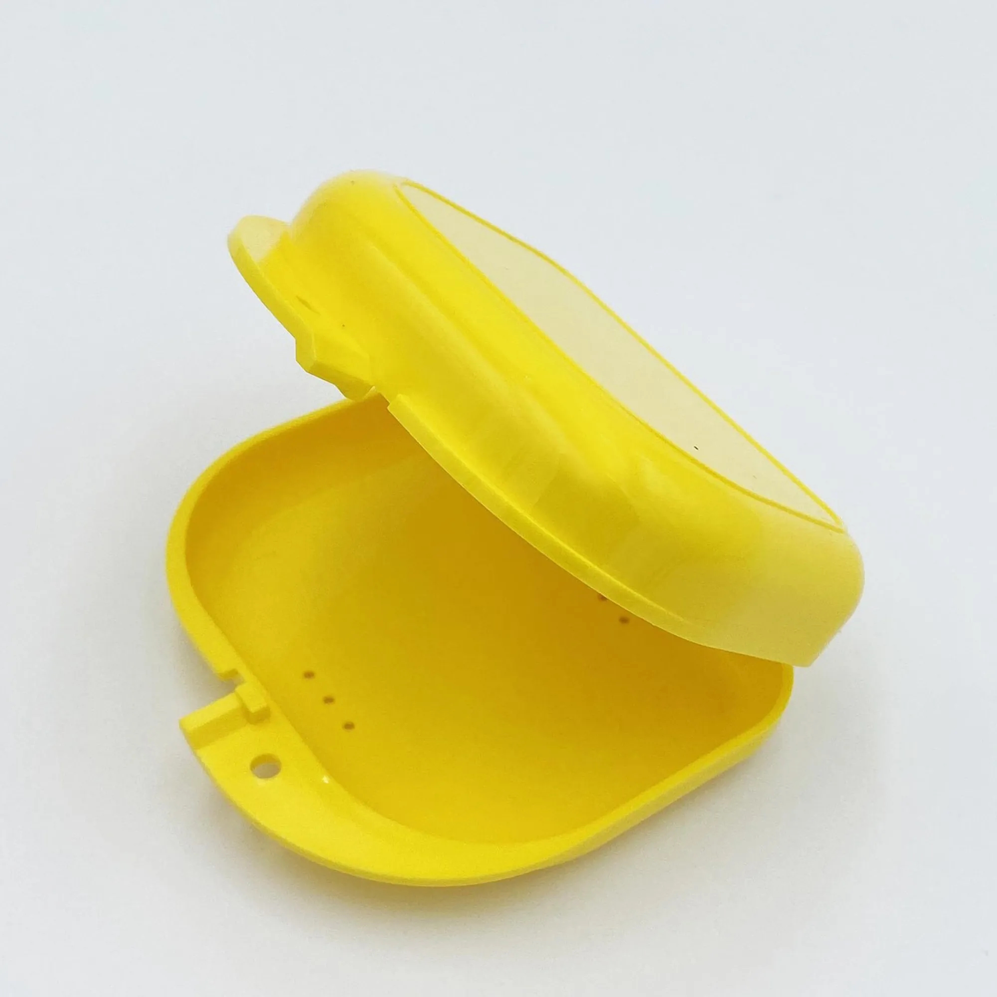 Orthodontic Retainer Case With Vent Holes MOQ 50pcs 7