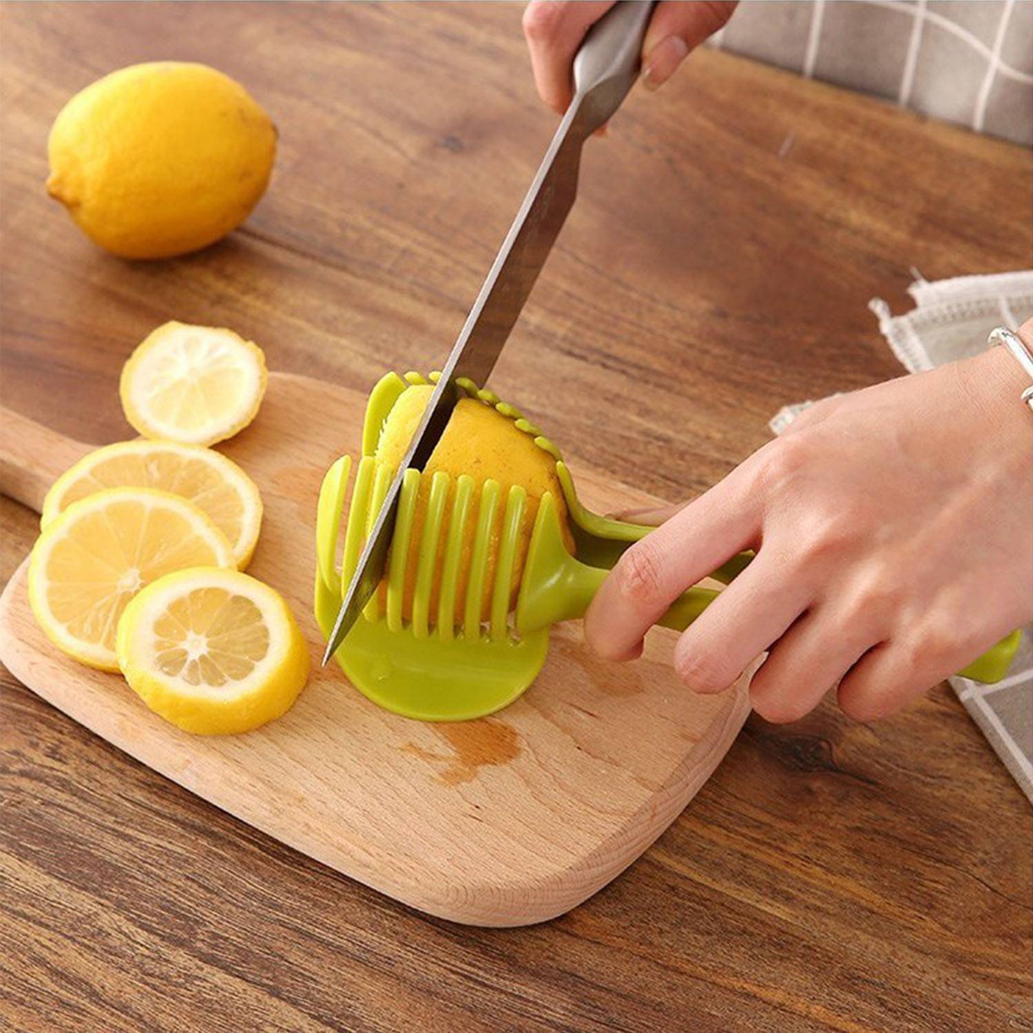 Plastic Lemon Slicer Holder 6