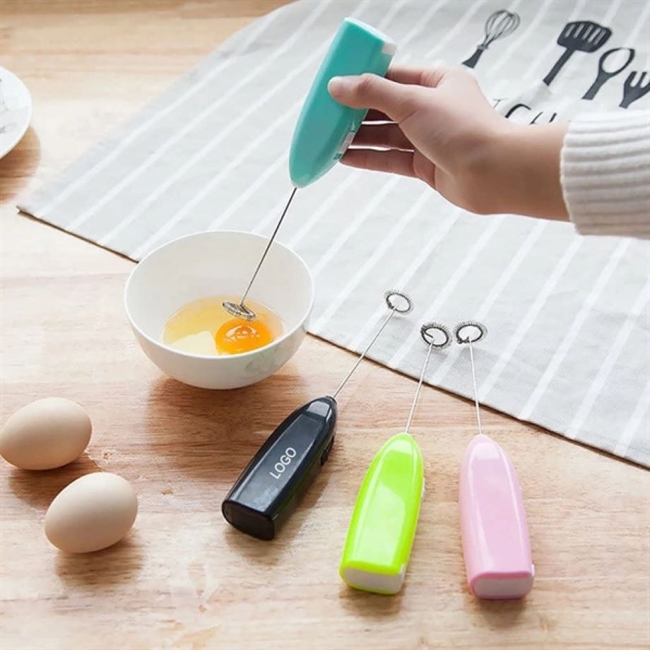 Electric Mini Kitchen Stirrer 2